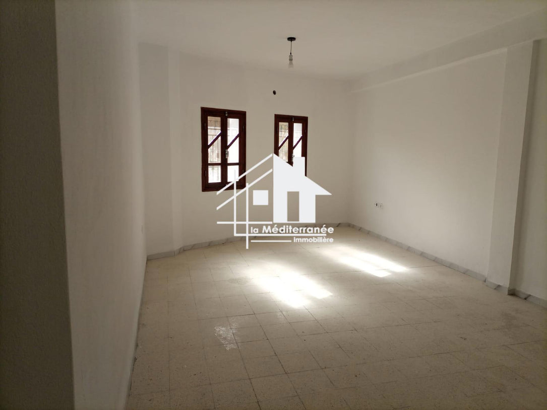 A louer bureau H+5 au centre ville, Tunis