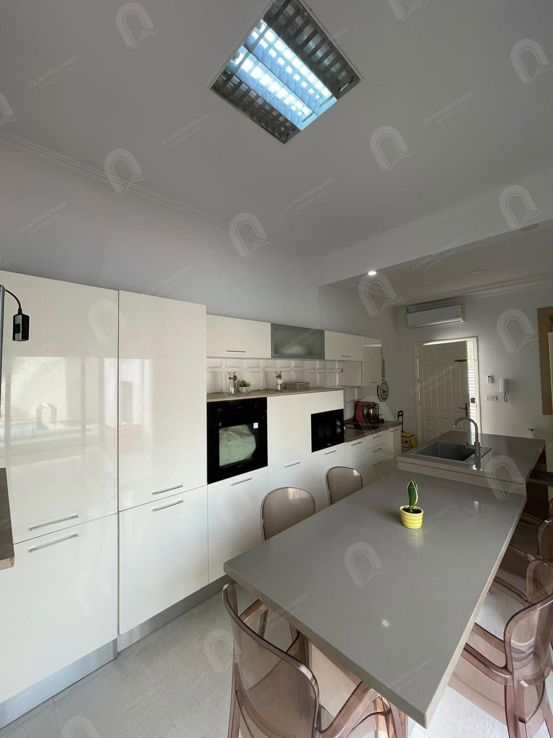 A vendre une superbe villa au bardo