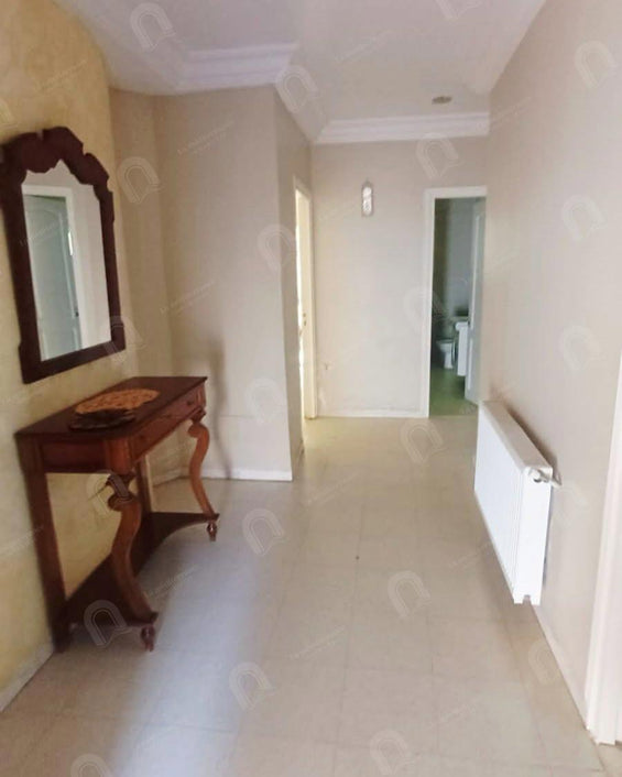 à louer une villa s+4 à mourouj 6