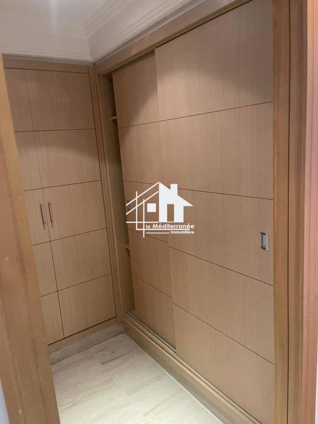Appartement S+3 avec jardin au RDC aux jardins de carthage