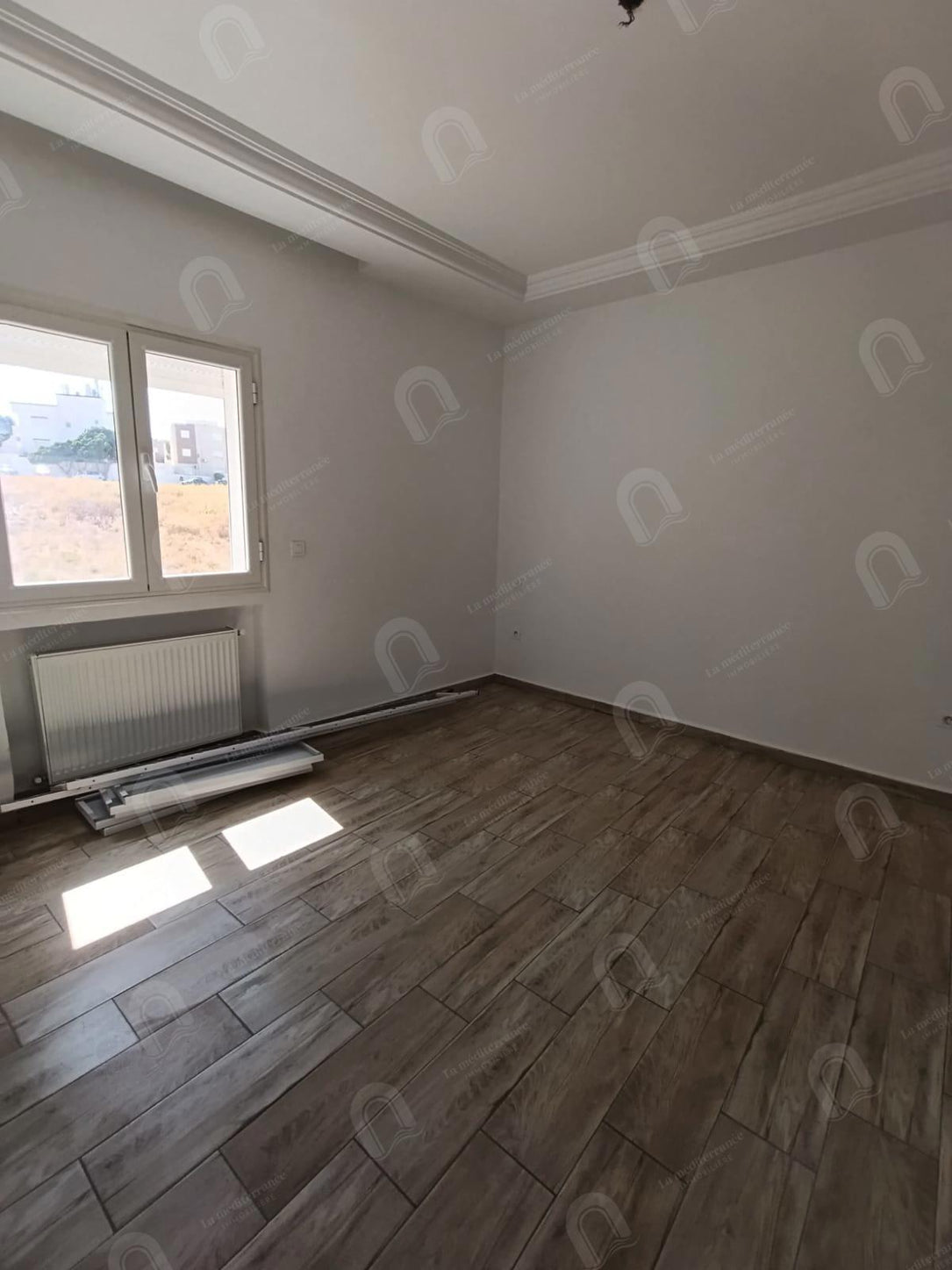 A louer un appartement s+2 à jardin d'el menzah 2