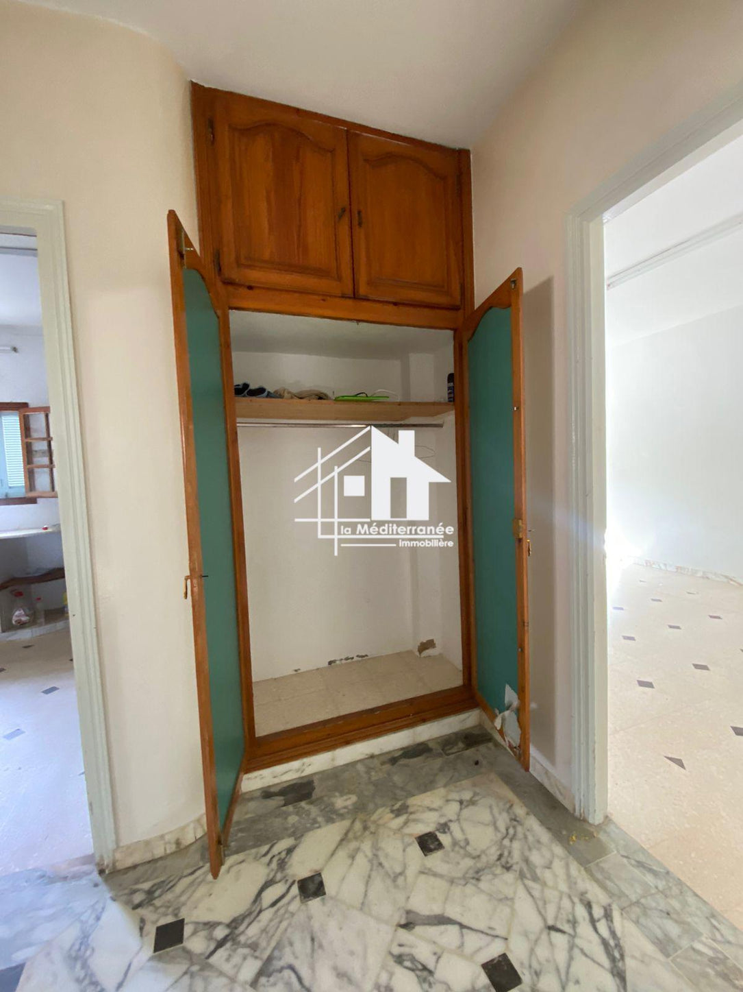 A louer étage de villa S+2 au bardo