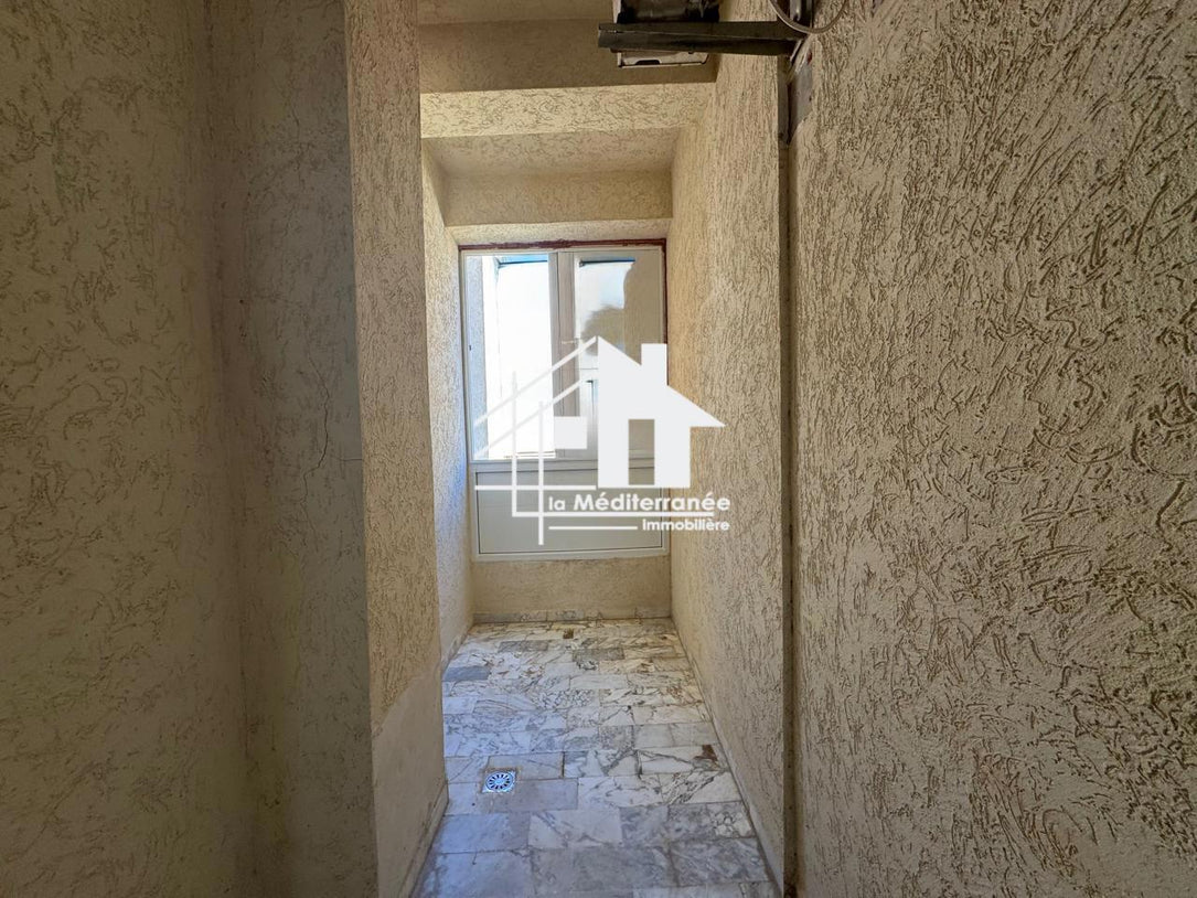 Appartement S+2 à Ain Zaghouan Nord