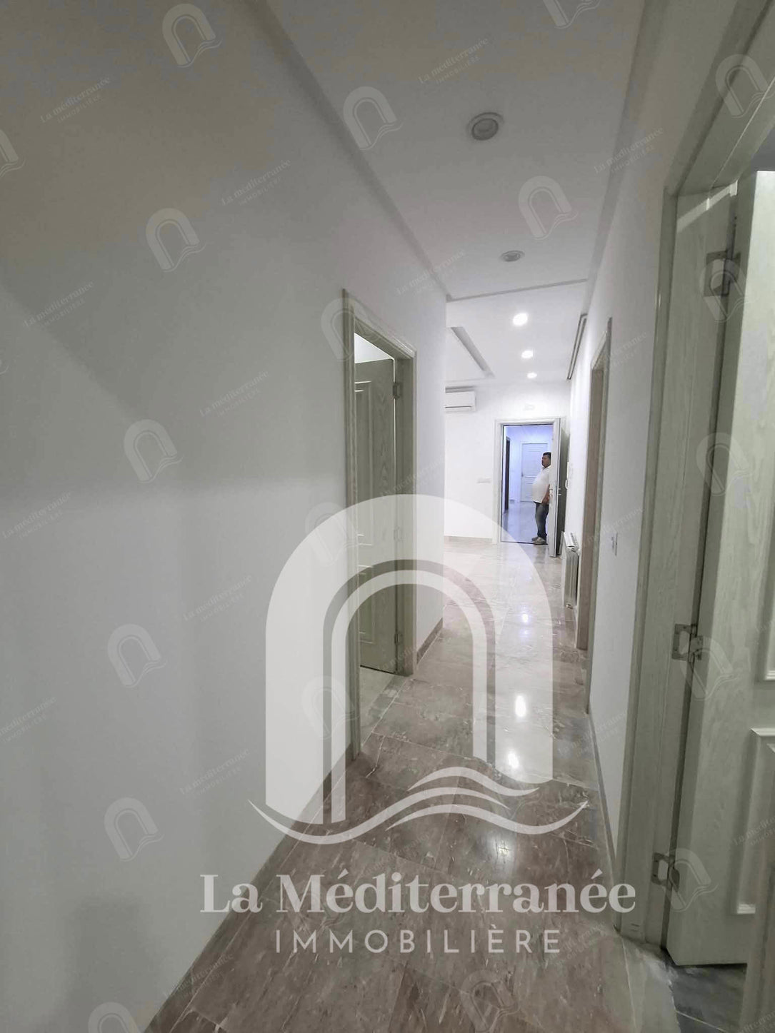 Appartement à Mégrine coteau