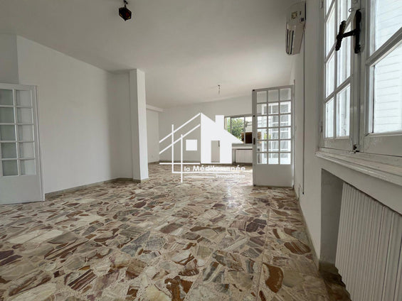 A louer etage villa en S+2