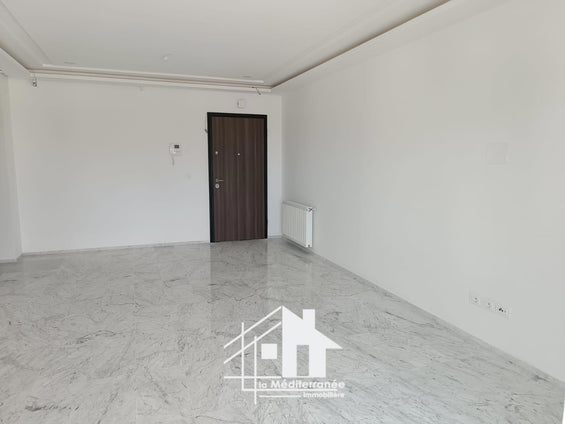 A Louer S+2 jamais habité à La Soukra