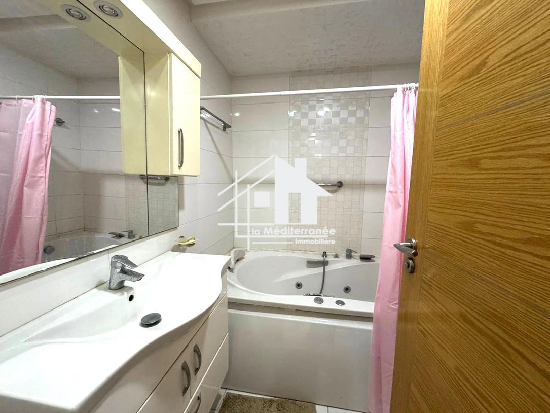 Un magnifique Appartement S+3 meublé au Lac 2