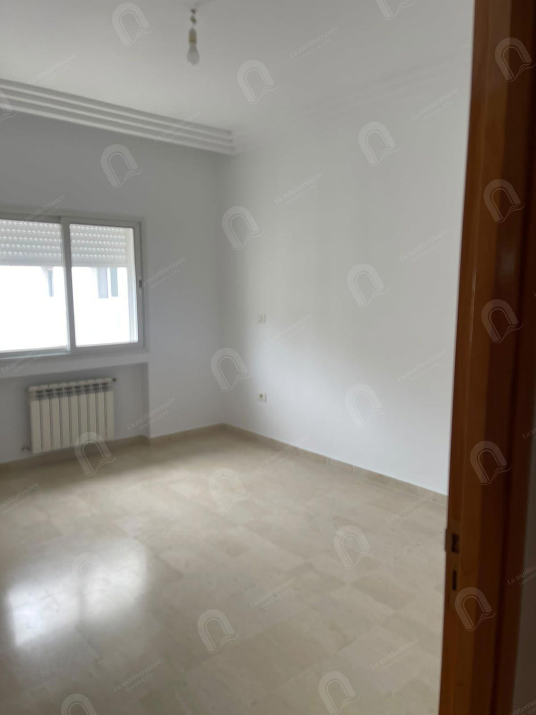 A louer un appartement s+2 à jardin d'el menzah 2