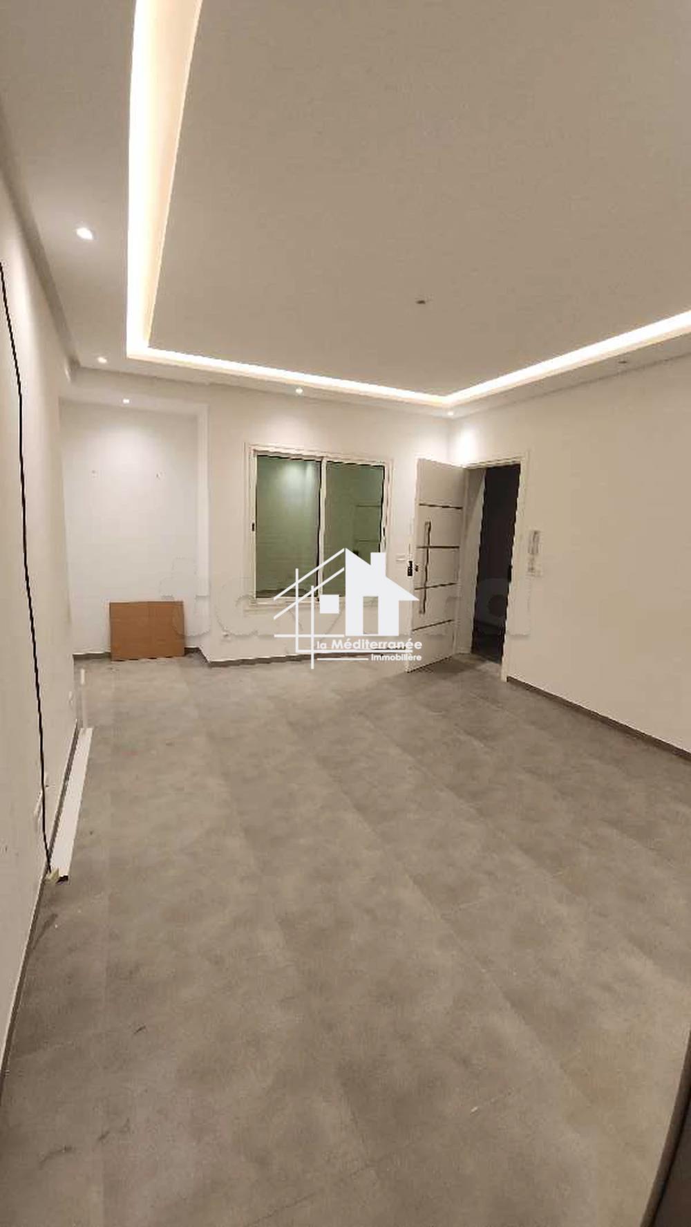 A louer étage de villa S+2 a manar 1