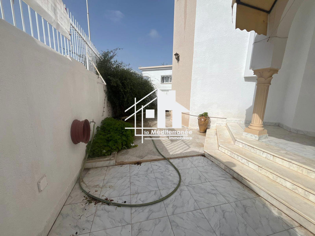 A louer s+4 à Jardin de Carthage