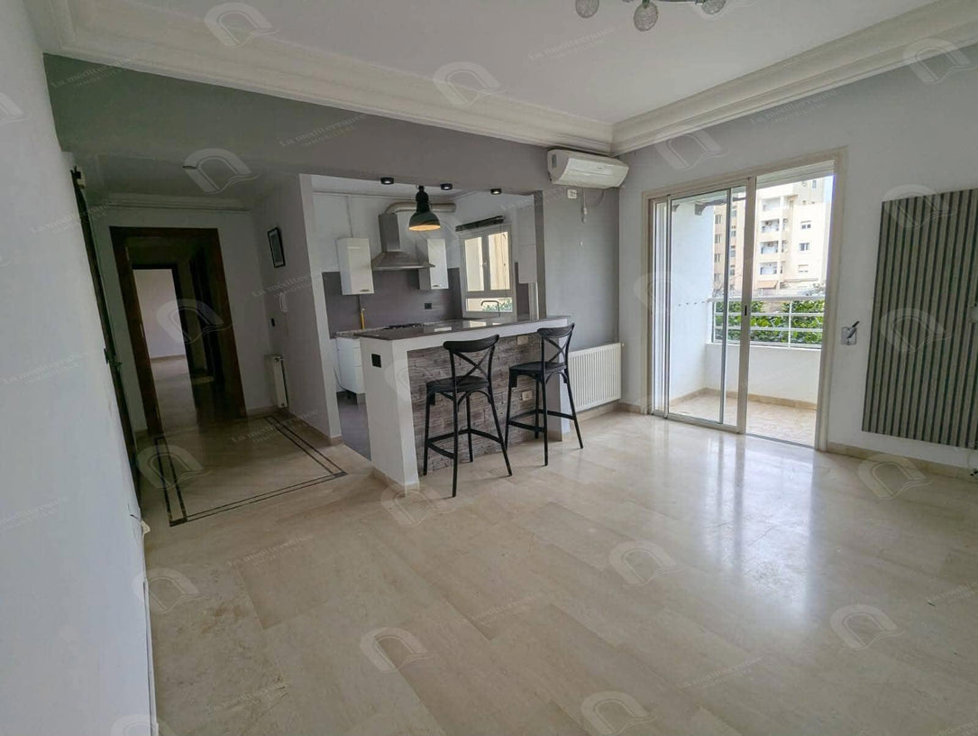 A louer un appartement s+2 à jardin d'el menzah 2