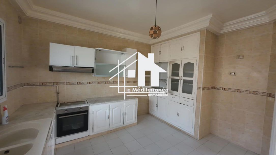 A louer étage de villa S+3 au bardo