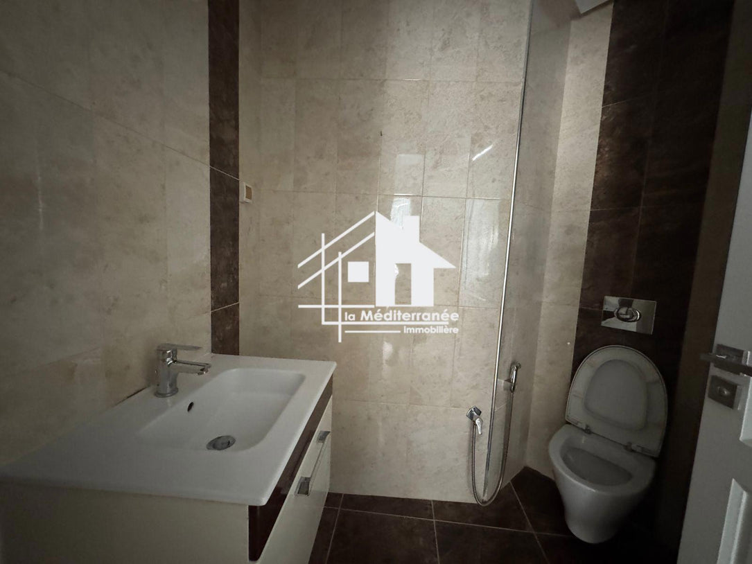 Un magnifique Duplex S+3 meublé  à Jardins de Carthage