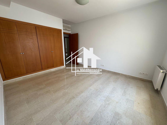un appartement  s+3 au lac 1