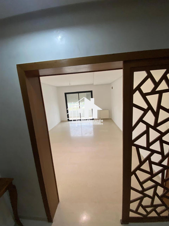 A vendre appartement S+3 HST à Manouba