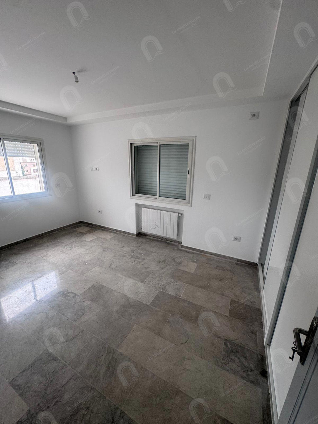 a louer appartement S+2 hst jamais habité au bardo