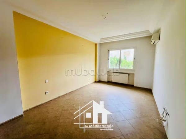 A vendre Appartement S+3 à Ennasr 2