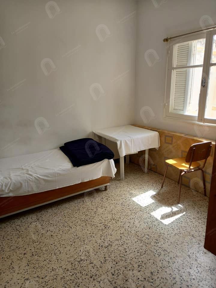 A louer un appartement S+2 meublé