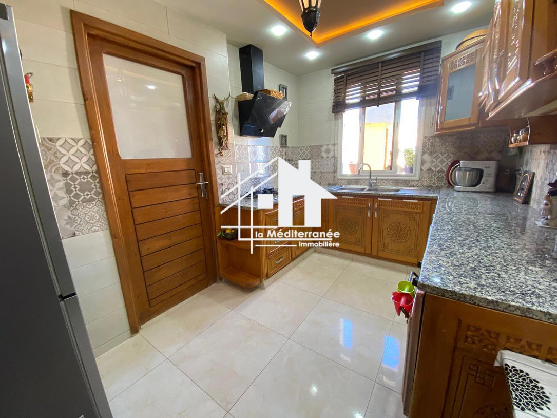 Appartement S+3 à vendre à El Menzah 9B