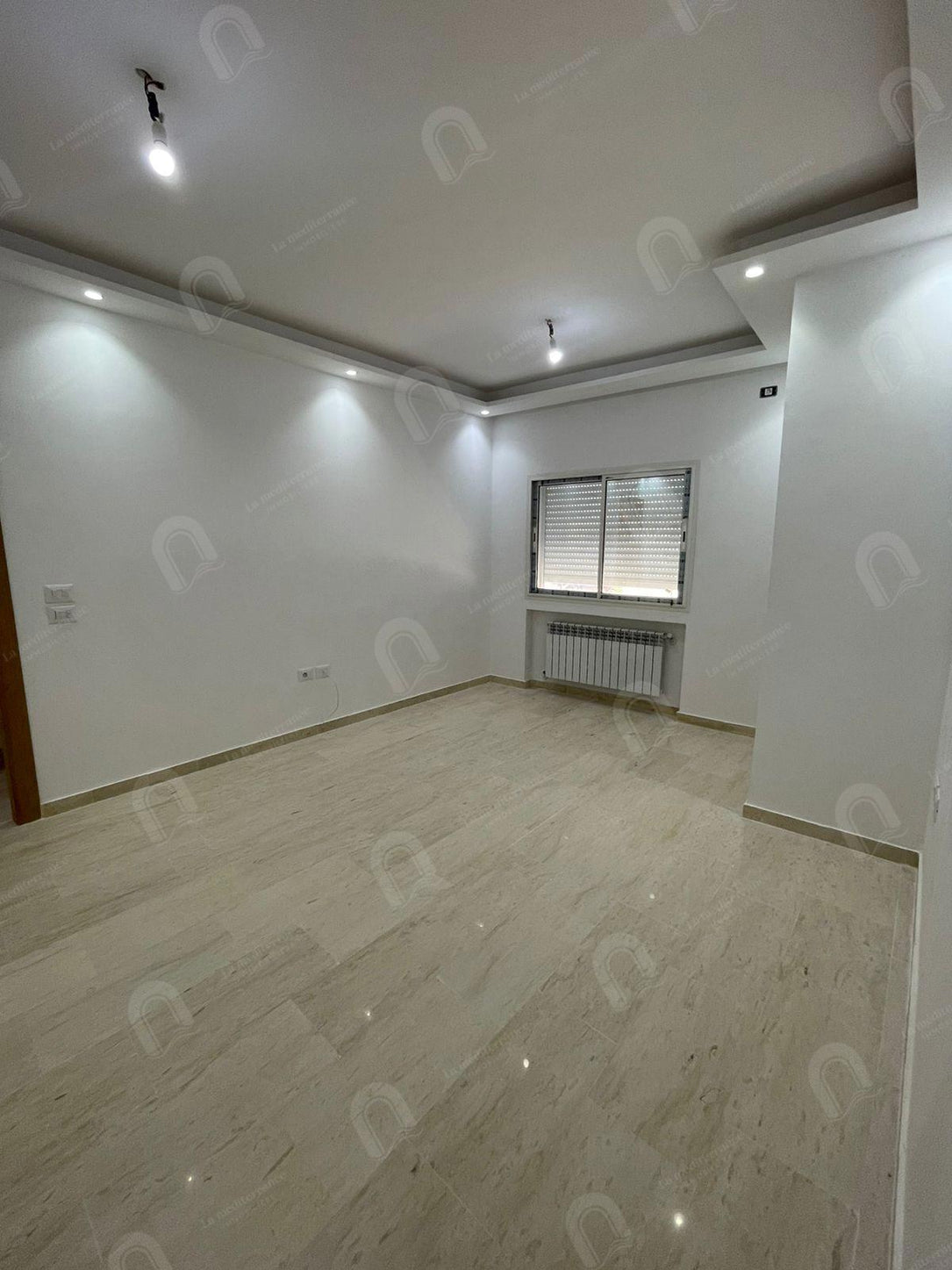 à louer un appartement s+2 aux Jardins d'el menzah 1
