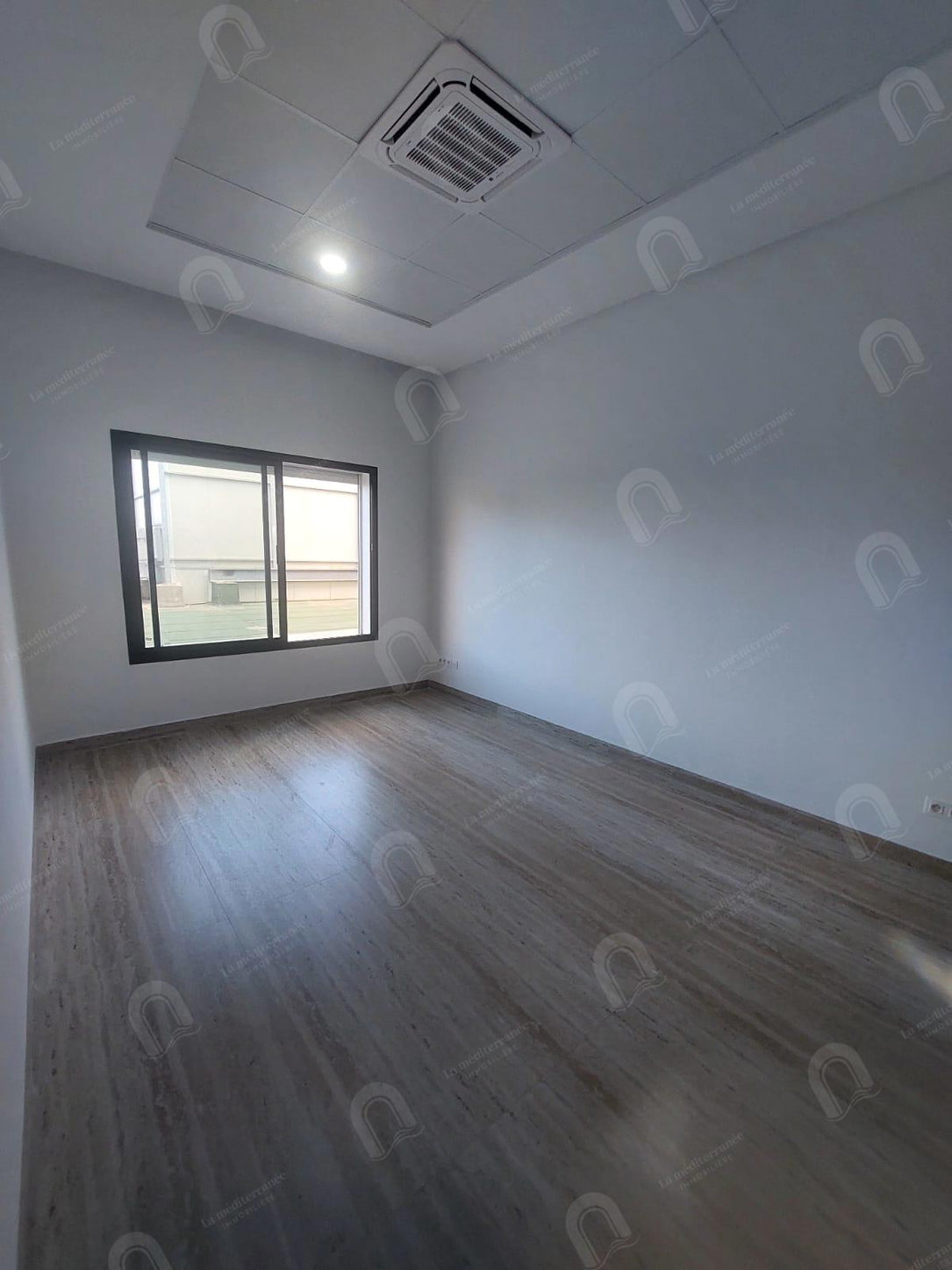 Bureau H2 Location