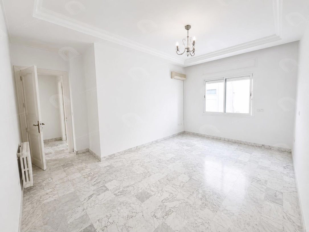 A louer un appartement S+3 hst à denden