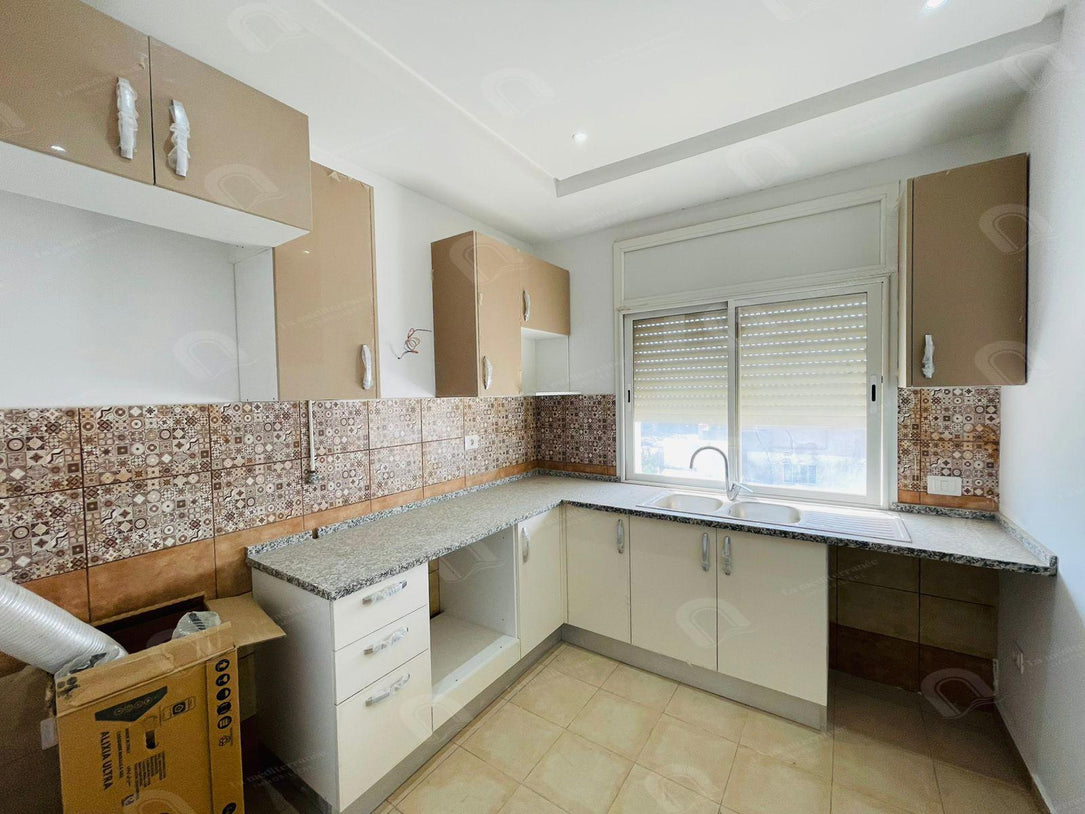 À louer – Bureaux H+2 et H+3 à Ain Zaghouan