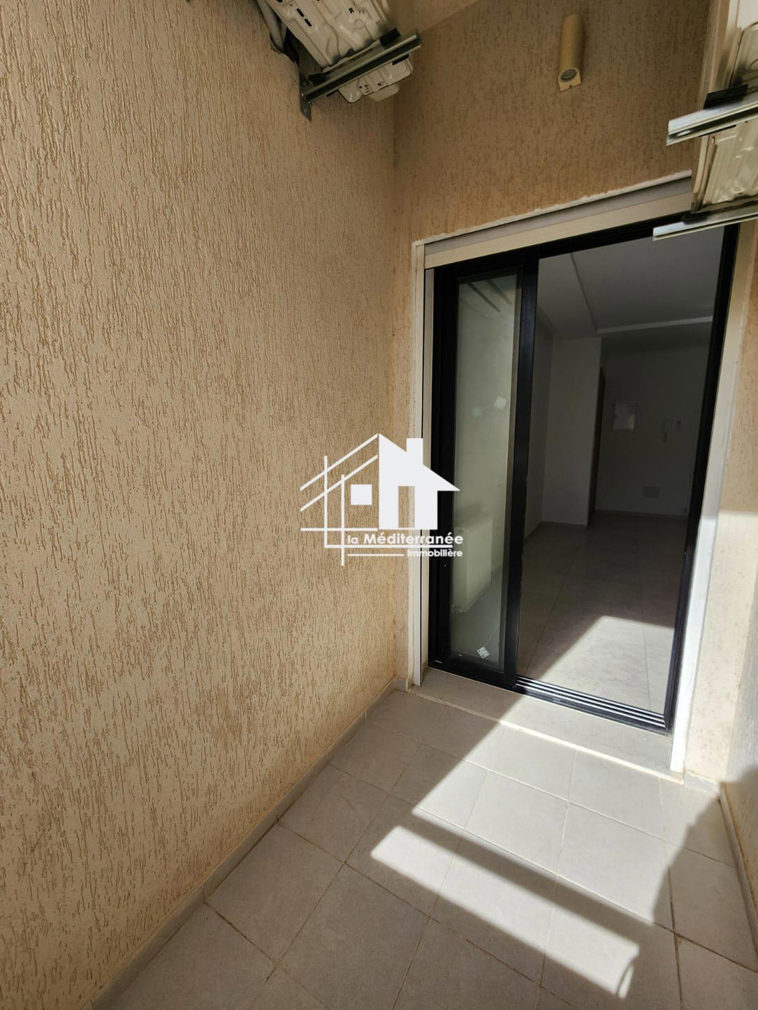 A louer s2 à la nouvelle soukra