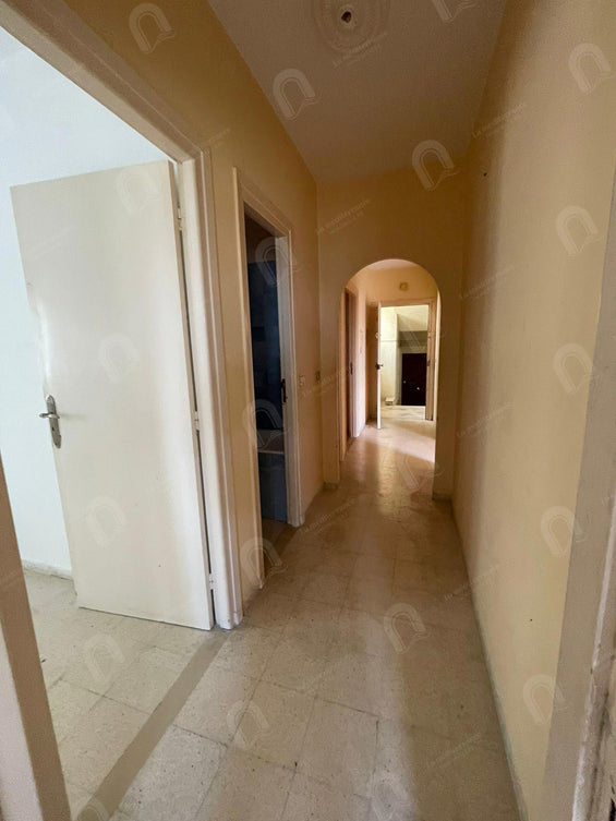 a vendre  un appartement s+2  Menzah 8