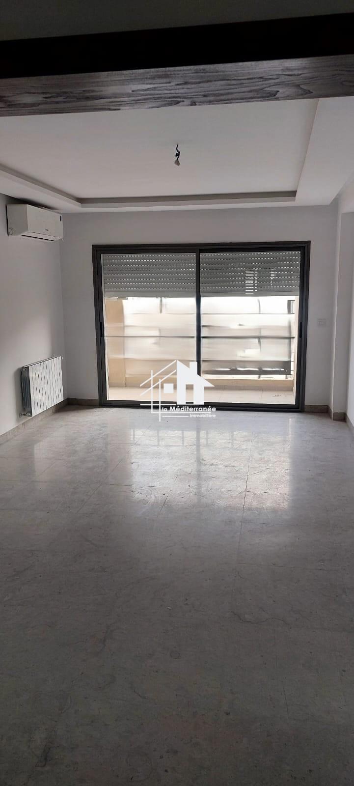Un Appartement S+2 à Ain Zaghouan Nord