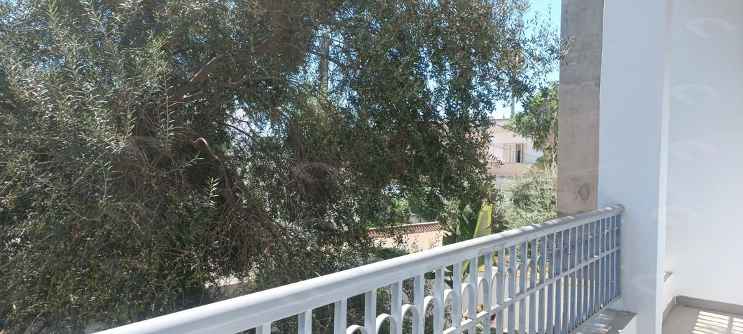 Villa a louer a la soukra chotrana 3 s+3 3500