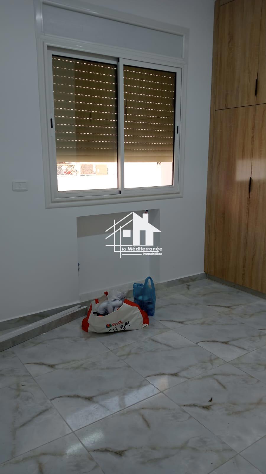 A louer appartement s+1 à cité Ennasr