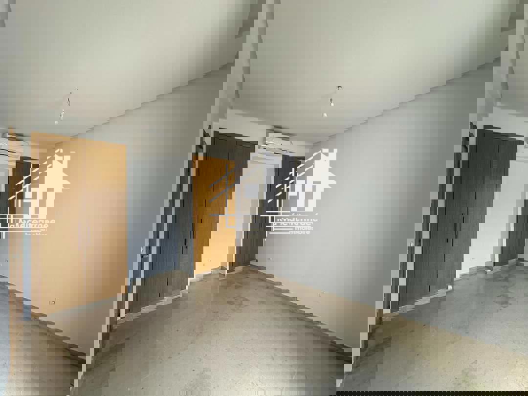 A louer un duplex S3 avec jardin