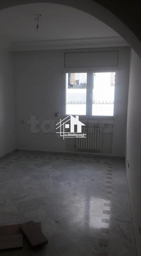 A louer appartement S+2 à Ennasr