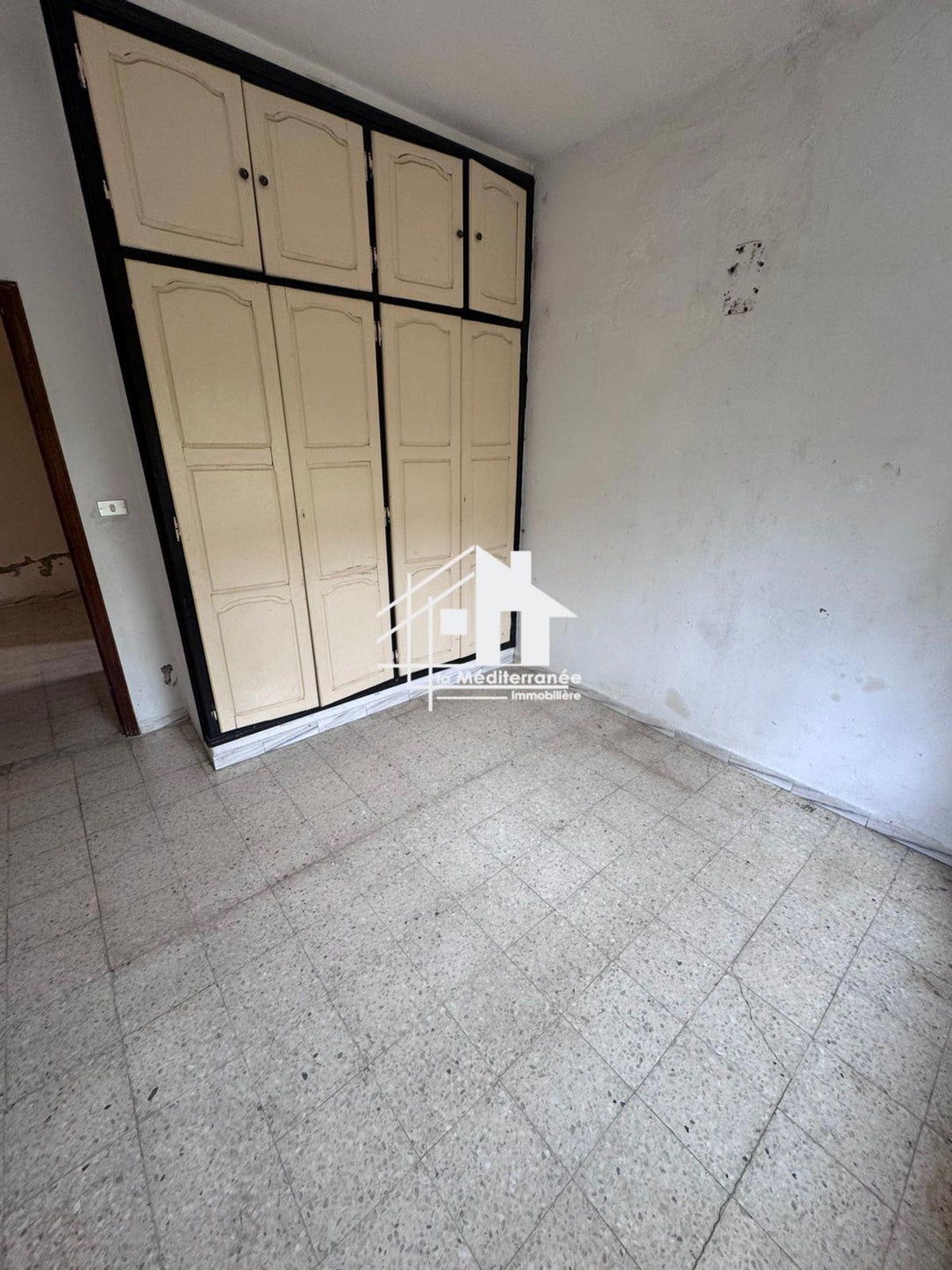 A louer étage de villa S+2 Rdc  à khaznadar