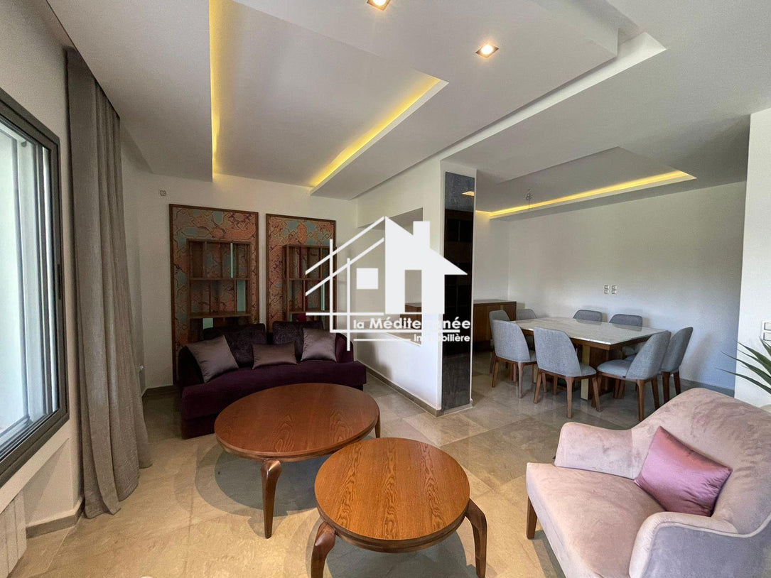 Une villa S+4 à Gammarth