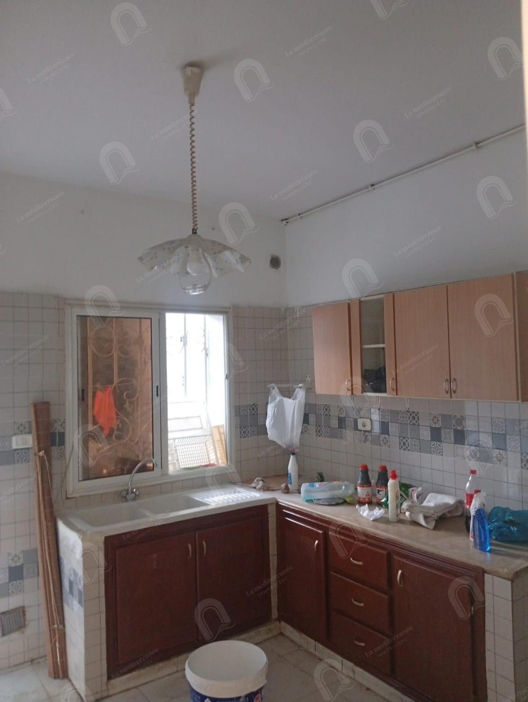 A louer un étage e villa S+2 au 1er étage