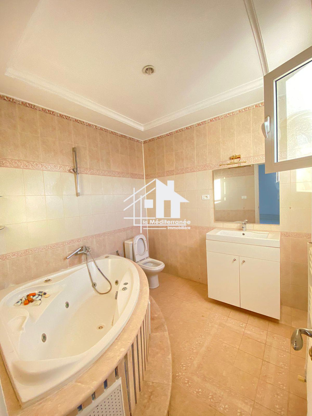 A louer duplex à saint clément Bardo