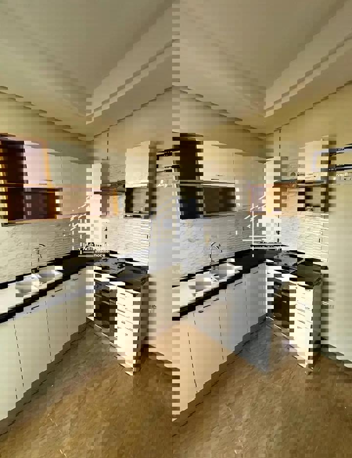 Appartement à Mourouj  6