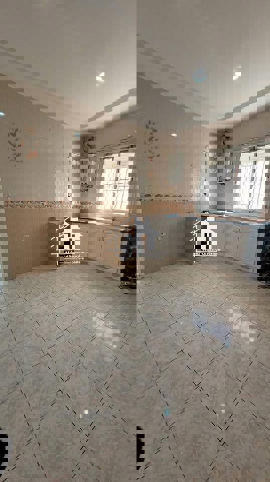 A louer étage de villa S+2 à Ksar Said