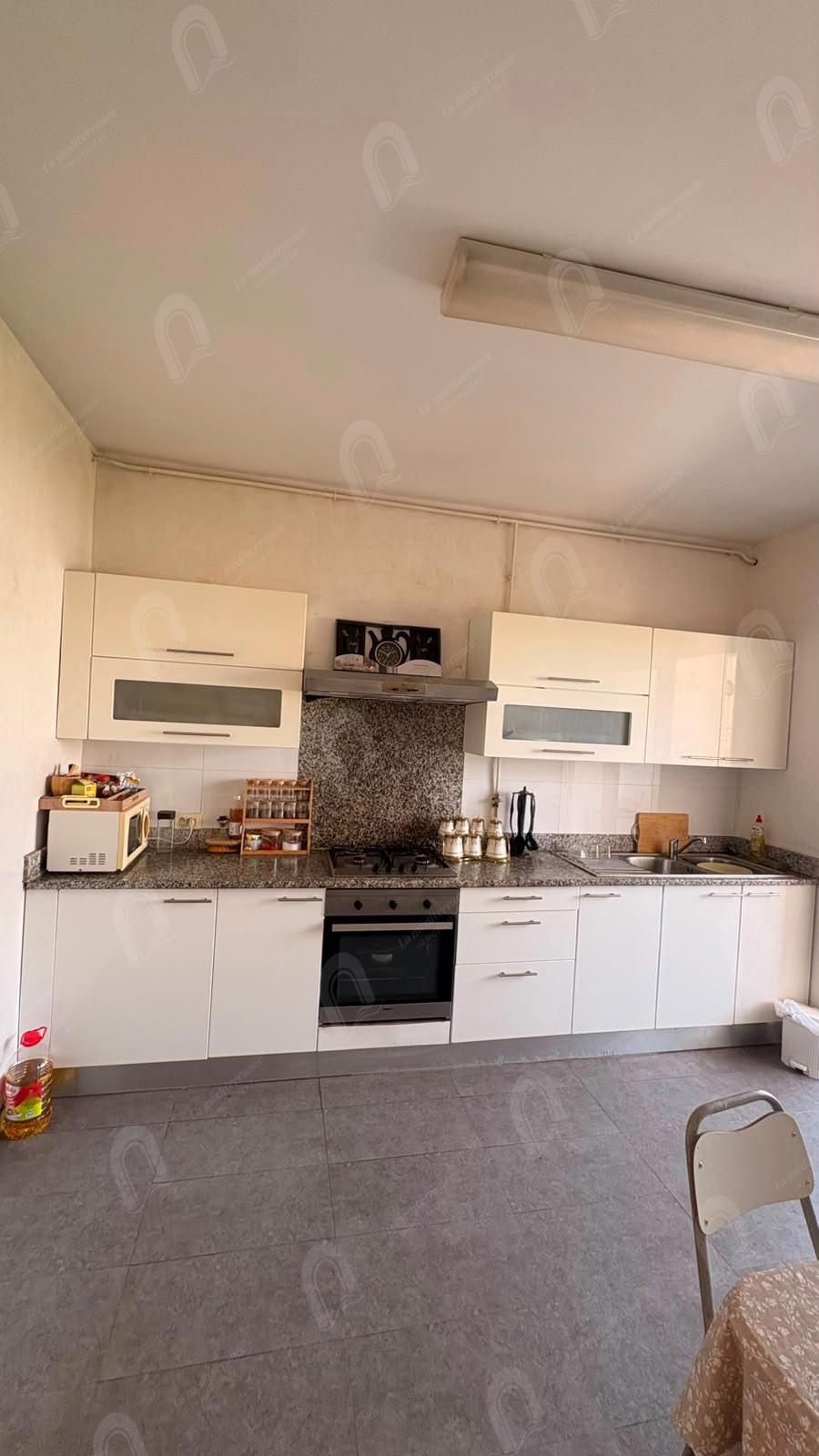 A louer un appartement s+2 à jardin d'el menzah 2