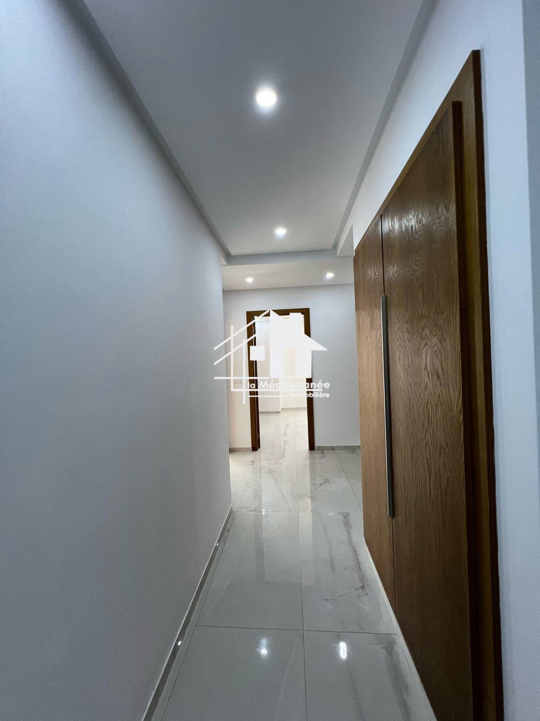 a louer appartement s+2 hst à manouba