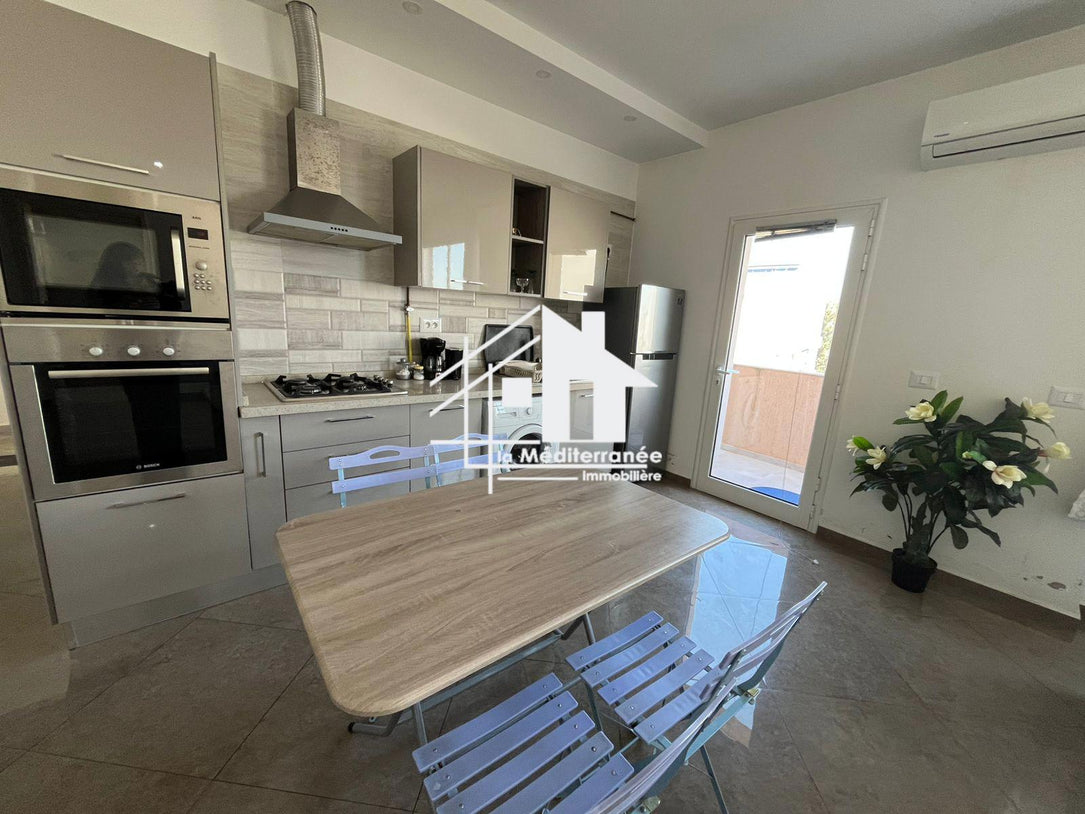 A louer s+2 meublé à Cité Ettabek