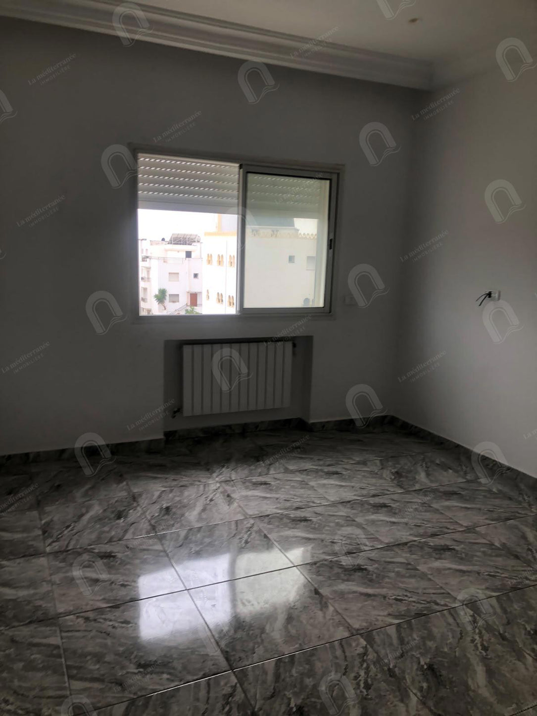 A louer Etage de villa  s+3 à jardin d'el menzah 2