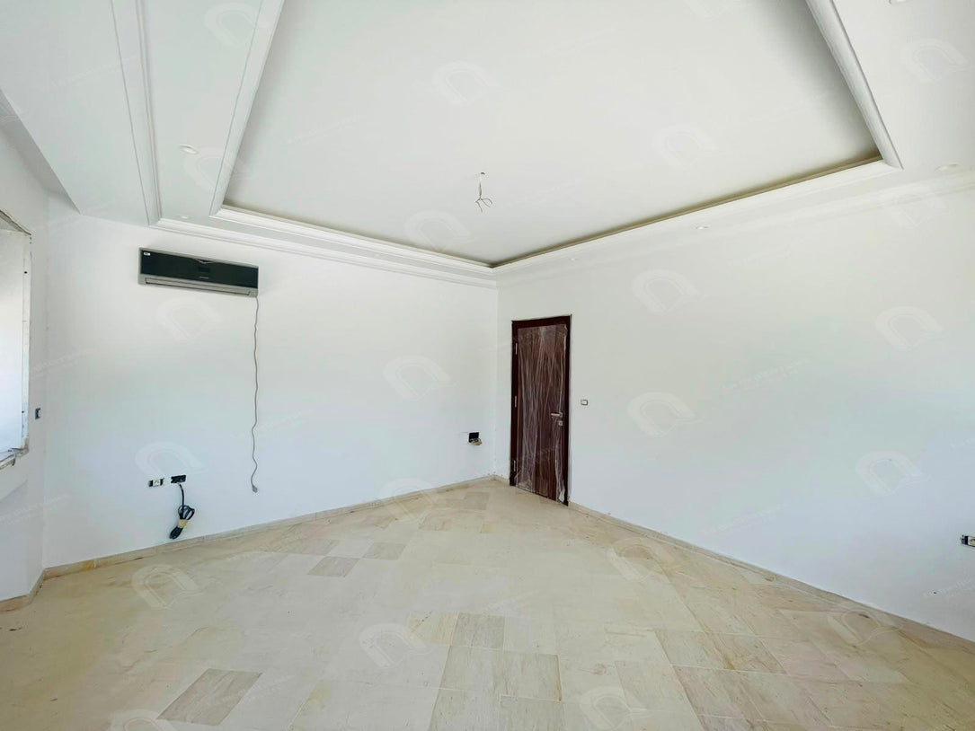 Villa a vendre à chotrana 3