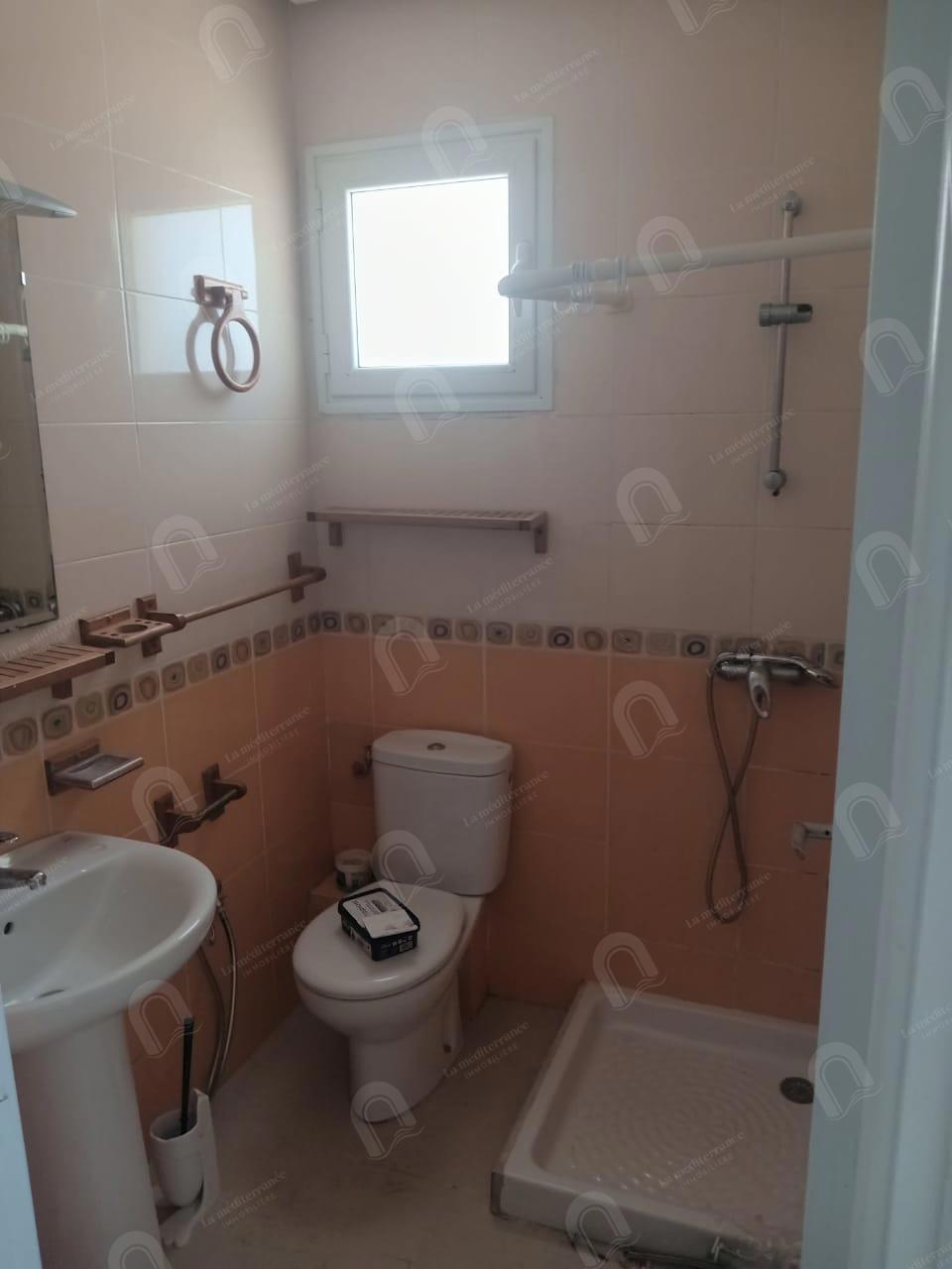 à louer un appartement s+3 aux jardins d'el menzah 2