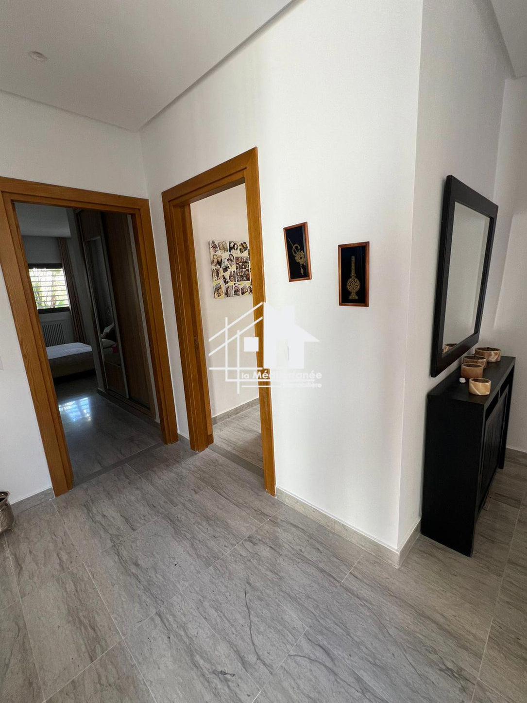 A vendre une luxueuse villa plain pied à la soukra