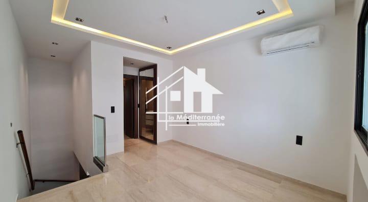 A vendre Duplex S+1 a Ain Zaghouan Nord