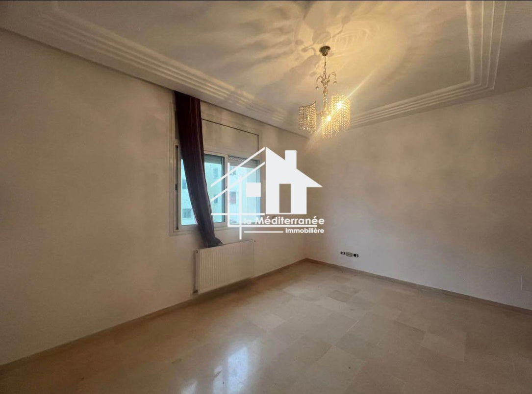A louer un appartement S+2 aux jardins de carthage