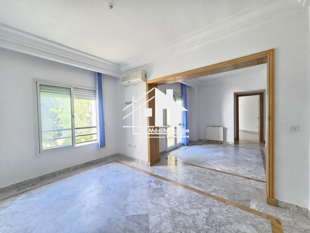 Appartement S+1 au Lac 2